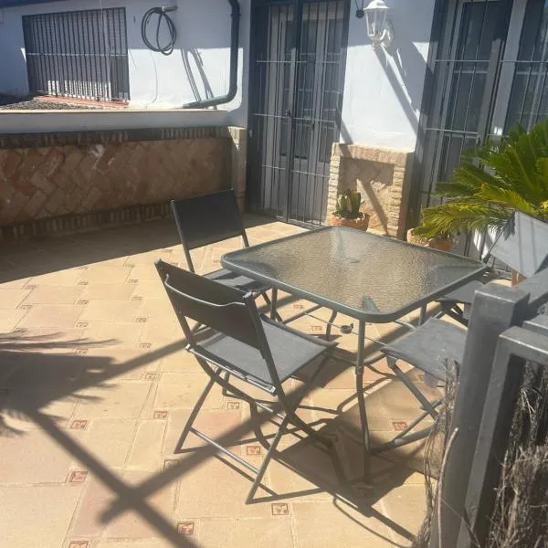 Apartamento turísticos ilusiones 1, hotel a Cazalla de la Sierra