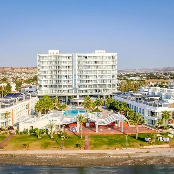 Radisson Beach Resort Larnaca, hotel v destinaci Larnaka