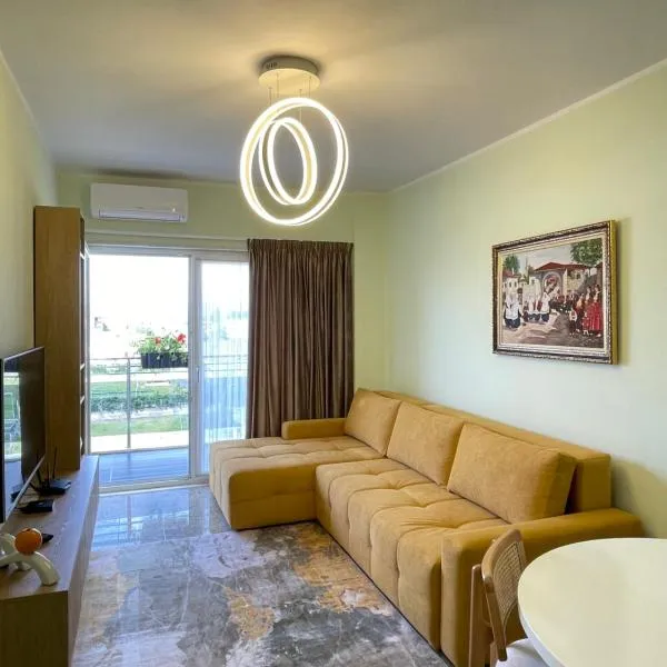Quiet Cozy Apartment, hotel en Velipojë