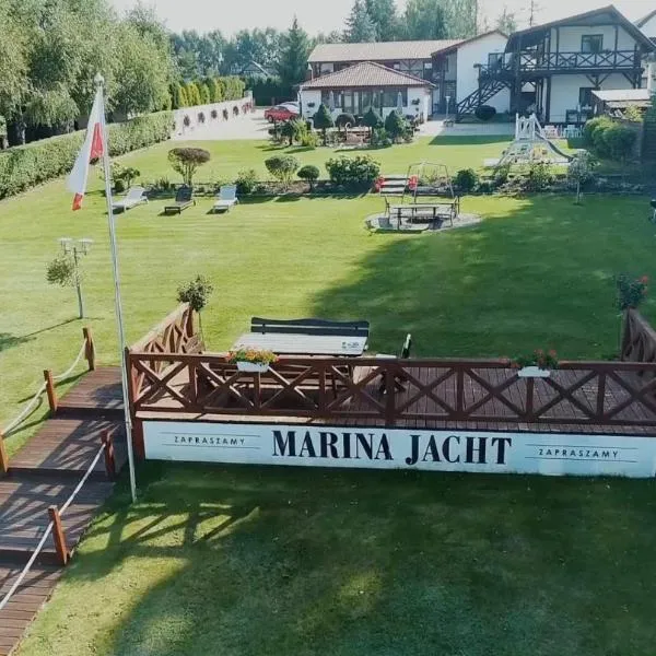 Marina Jacht Szałkowo, hotel in Szałkowo