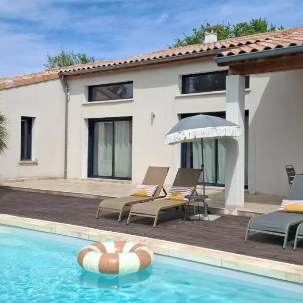 Villa Les Fuseaux Grignan, hotel a Grignan