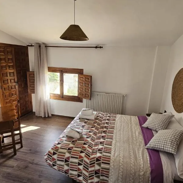 Hostal Altajo, hotel Peralejos de las Truchasban