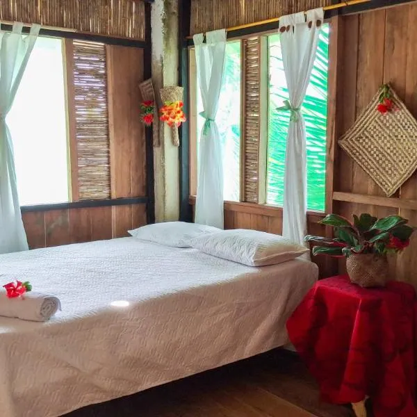 Posada Nore, Nuquí, hotel in Arusí