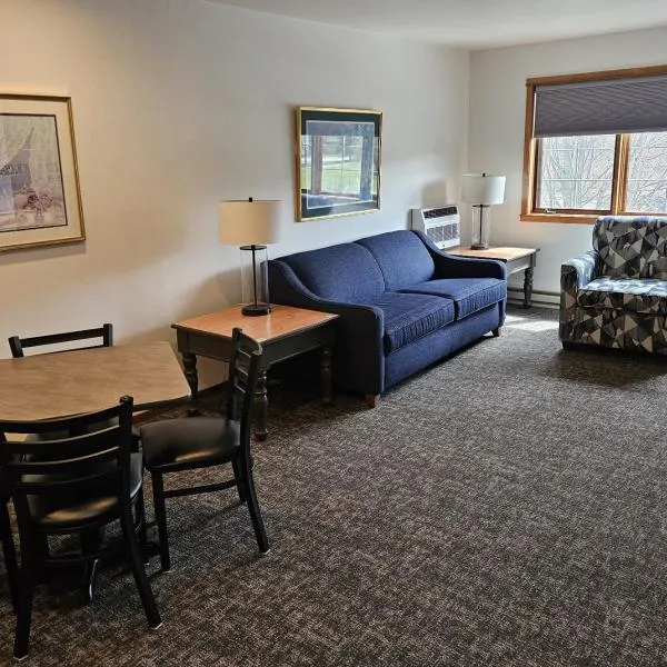 Homestead Suites - Fish Creek, hotel v destinaci Fish Creek