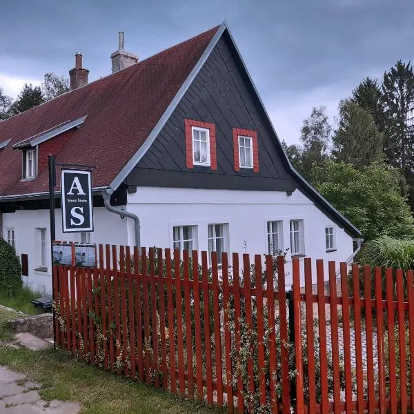Wellness Chaloupka Mezná - Národní park České Švýcarsko, khách sạn ở Hřensko