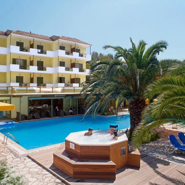 Cleopatra Beach, hotel v destinácii Yénion
