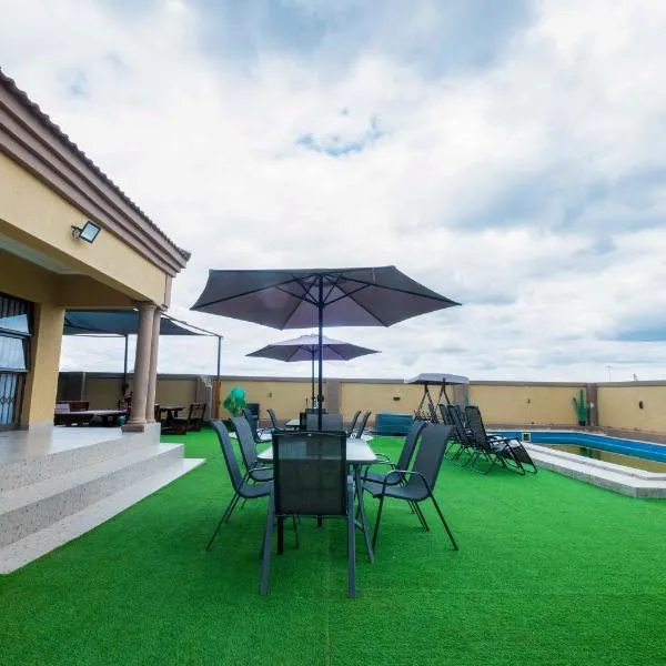 WoodMead Guest House, hotel v destinaci Manzini