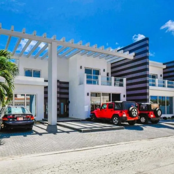Bubali Modern Suites, hotel v mestu Palm-Eagle Beach