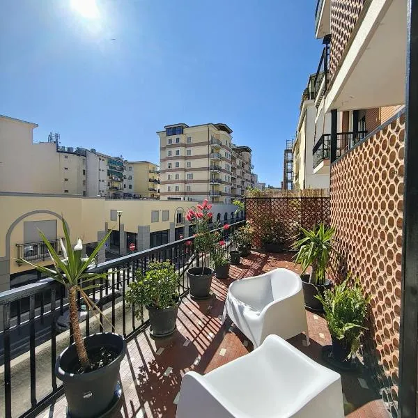 Foce 24 - City Garden 2 -, hotel in Imperia