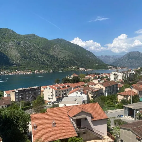 Boka View Martiva, khách sạn ở Kotor