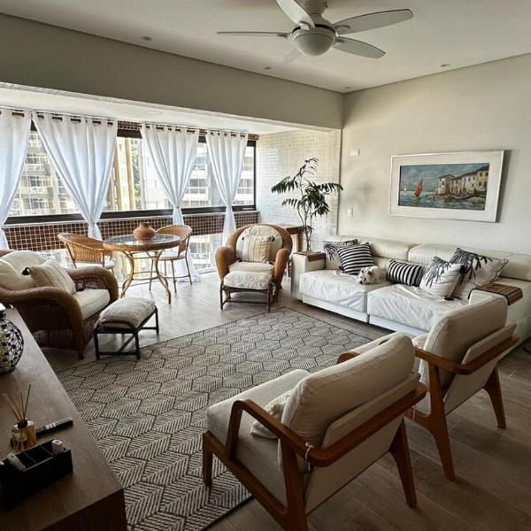 Apartamento Frente a Praia de Pitangueiras garagem piscina e sauna