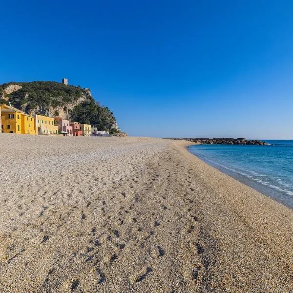 The Beach One, ξενοδοχείο σε Varigotti