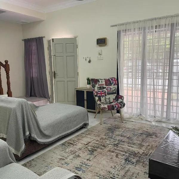 Teratai Bunda Homestay Tambun, hotel v destinaci Tambun