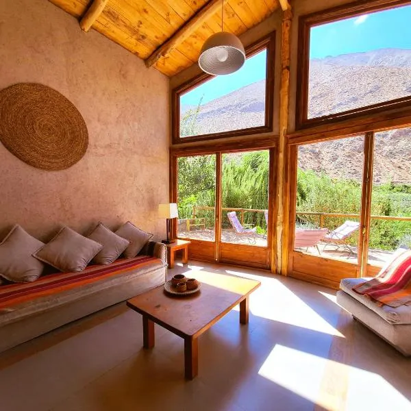 Piuquenes Lodge - Cabañas, Viñedos y estrellas en Horcón, Valle de Elqui, hotel v destinaci Horcon