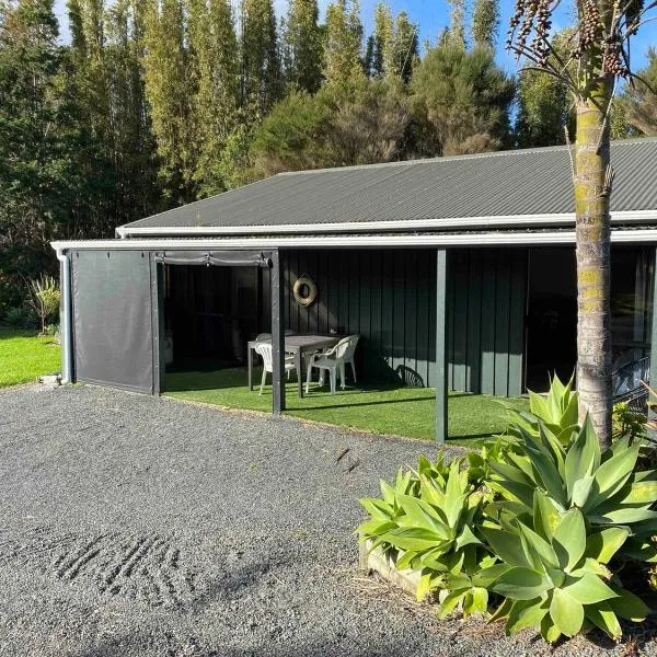 Tropical Retreat, hotel v destinaci Pukenui