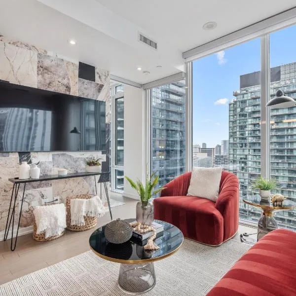 The Aventi Suites - Downtown Toronto - Across TIFF Bell Lightbox, хотел в Торонто