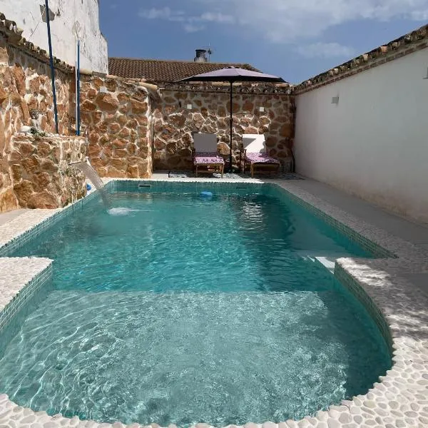 Dharmia, hotel v destinaci Almodóvar del Río