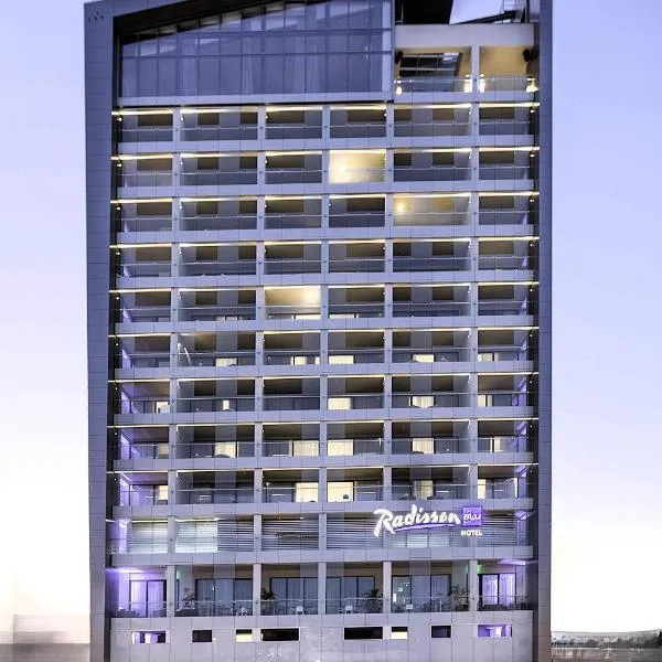 Radisson Blu Hotel, Larnaca, hotel di Larnaca