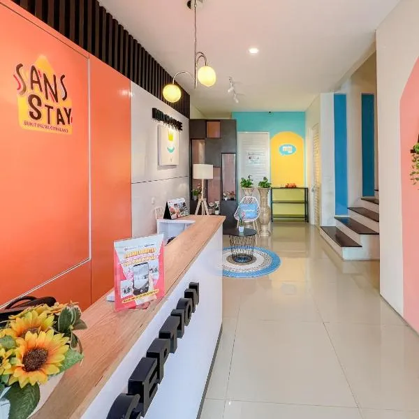 Sans Stay Bukit Palma Citraland, готель у місті Kendung