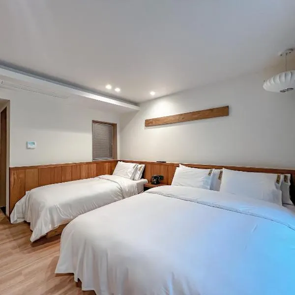 Hotel Ganwoljae, hotel v destinaci Ulsan