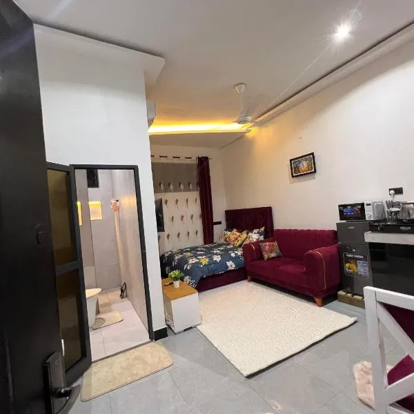 Kelis Home Away From Home, hotel v destinaci Dar es Salaam