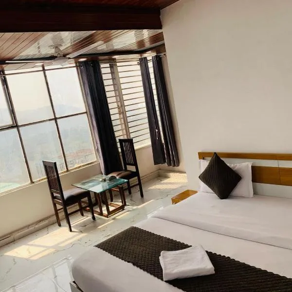 Shubhra Home Stay And Restaurant, hotell sihtkohas Rishīkesh