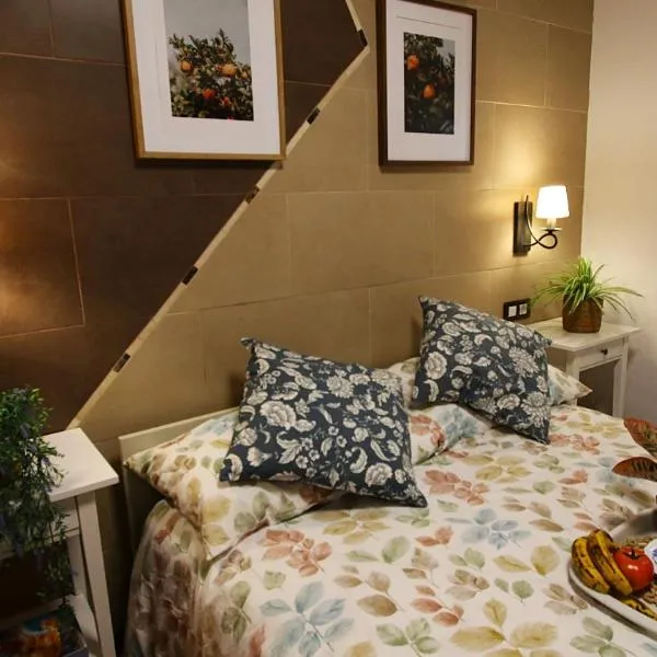 Mahalo Holiday House, hotel in Las Palmas de Gran Canaria