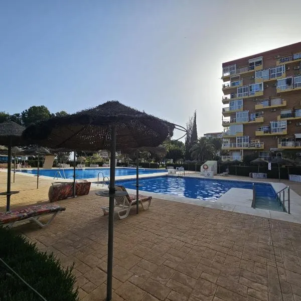 Aguila Relax Apartment, hotel v destinaci Benalmádena