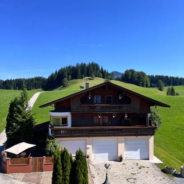 Ferienhaus Praschberg, hotel v destinaci Niederndorferberg