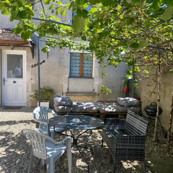 La Solangette, petite maison confortable et calme, hotel v destinácii Bleigny-le-Carreau
