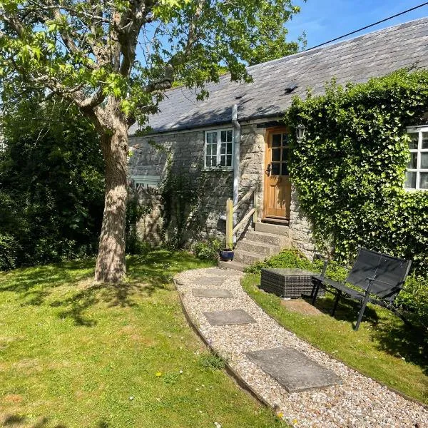 Gardeners Cottage โรงแรมในMudford