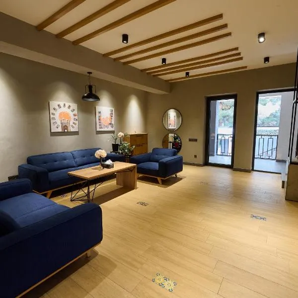 Granat Residence - Designer Villa with Eastern Charm, hotel u gradu 'Tashkent'