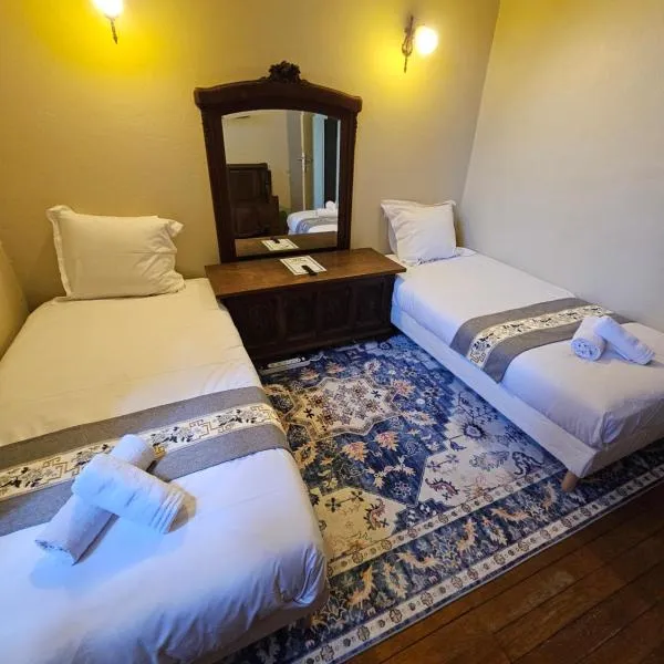 Chambre d'hôte Maison Vaquier 3, hotel v destinaci Yenne