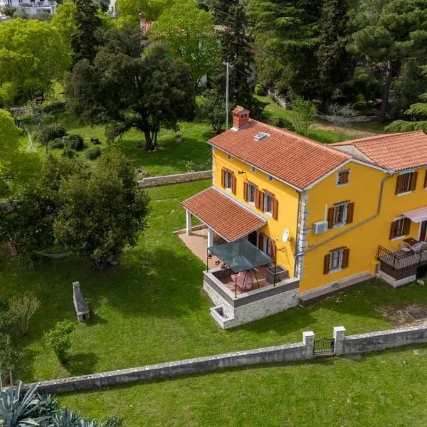 House Bruno, hotel di Drenje