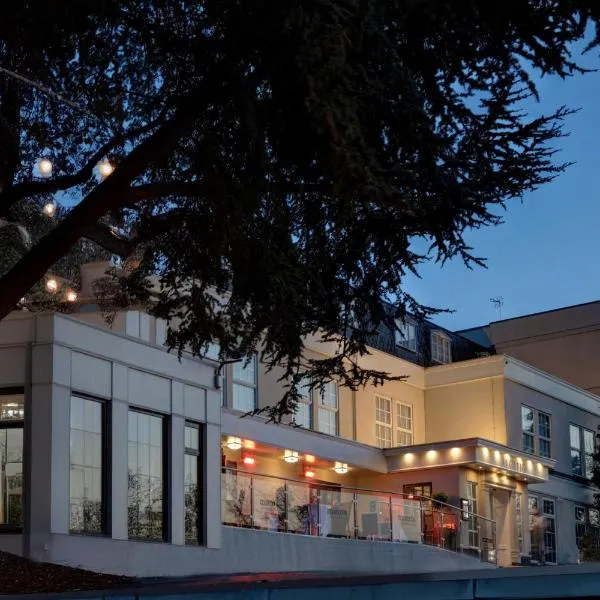 Crowne Plaza East Midlands Airport by IHG, hotel v destinaci Derby