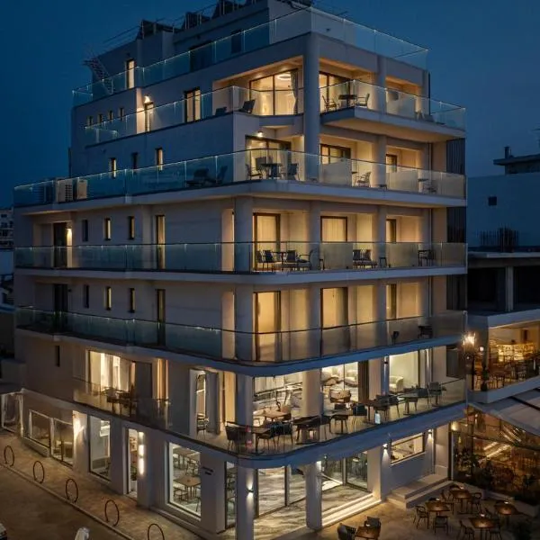EdgeWater Beach Hotel、ハニア・タウンのホテル