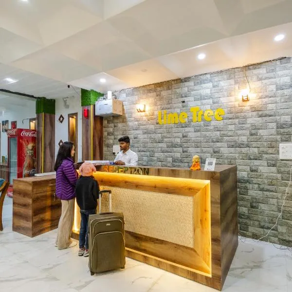 Lime Tree Hotel Vrindavan Near #BankeBihari #PremMandir #ChaarDham, hotel v destinaci Vrindavan