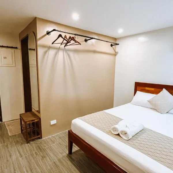 Tiwi's Travellers Inn, hotel in Puerto Princesa City