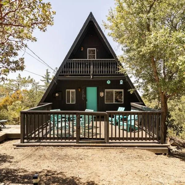 Dog Friendly A-frame Hot Tub Nature Views, hotel en Idyllwild