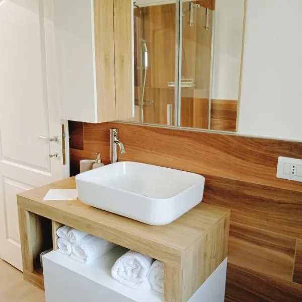Modena Rooms, hotel v destinaci Modena
