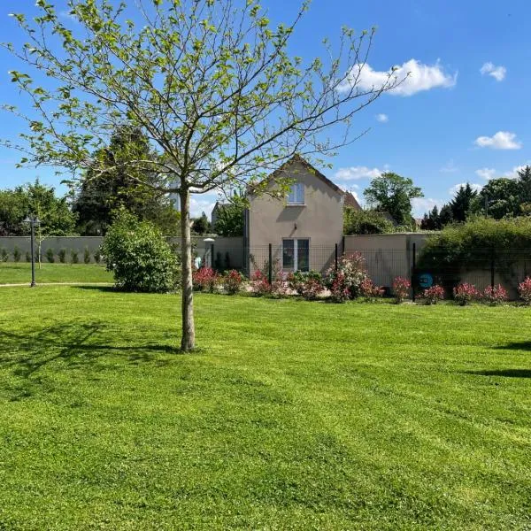 Le Clos d Emilie, hotel v destinaci Saint-Marcel