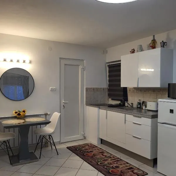 Várlak apartmans ✷ ✷ ✷, hotel in Siófok