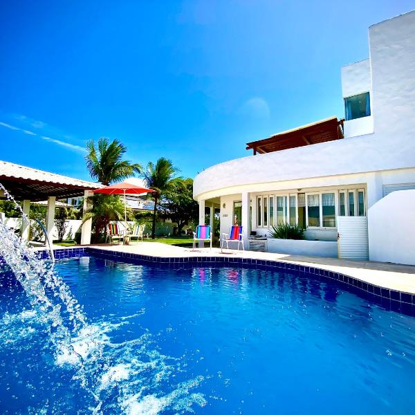 Casa Grega Aju em Condomínio Frente Mar com Piscina