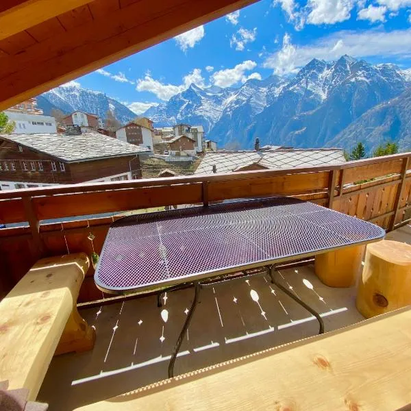 Heidahüs Penthouse, hotel v destinaci Grächen