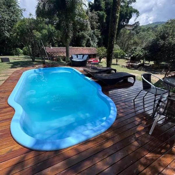 Pousada Paraíso de Maua, hótel í Resende