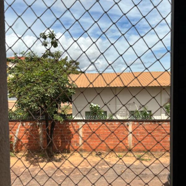 Hospedagem em quarto privativo no centro - Foto 5