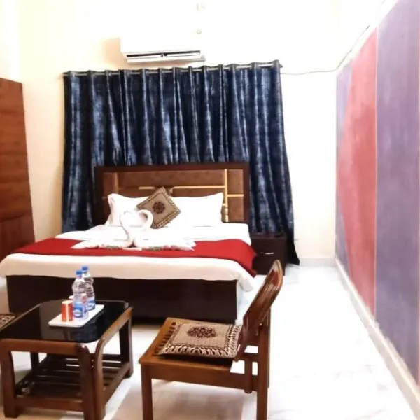 hotel zora grand, hotel v destinaci Višákhapatnam