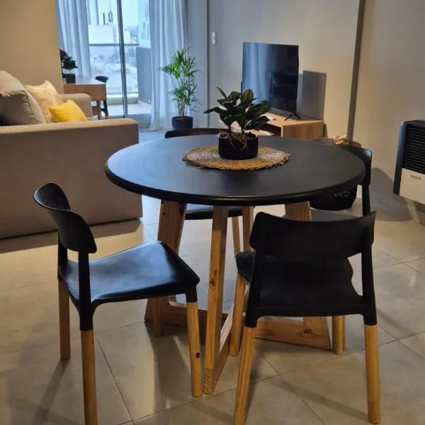 La Riviera COPAHUE - CON COCHERA, Hotel in Villa María