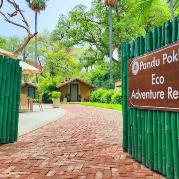 Pandu Pokhar Eco Adventure Resort, hotel v destinaci Rádžgir