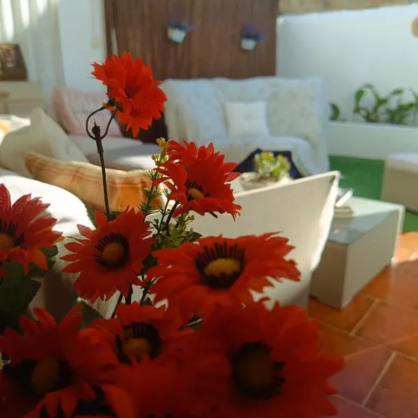 CASA RURAL ALEGRÍA, hotel v destinaci Caudete de las Fuentes